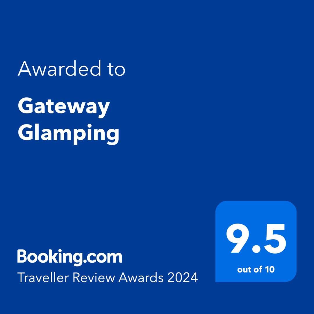 Gateway Glamping Hotel Farranfore Bagian luar foto